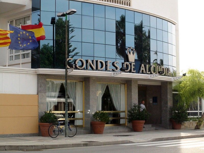 Globales Condes De Alcudia Hotel Port de Alcudia  Exterior photo